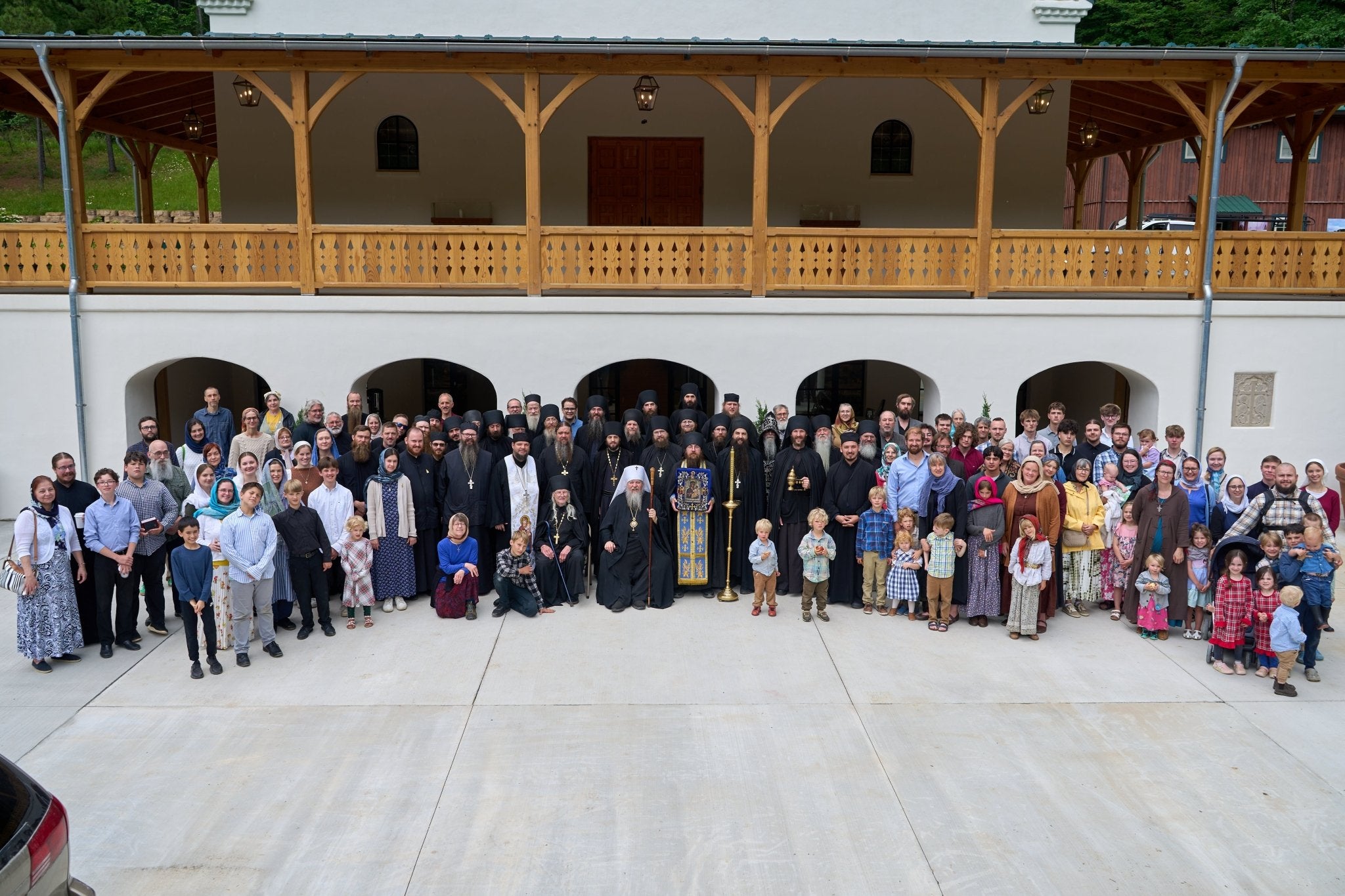 Holy Cross Monastery Hosts Hawaiian Icon and Metropolitan Jonah for Ascension